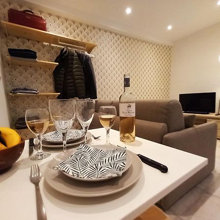 #2 Studio # Place Charmante Toulon Extérieur photo
