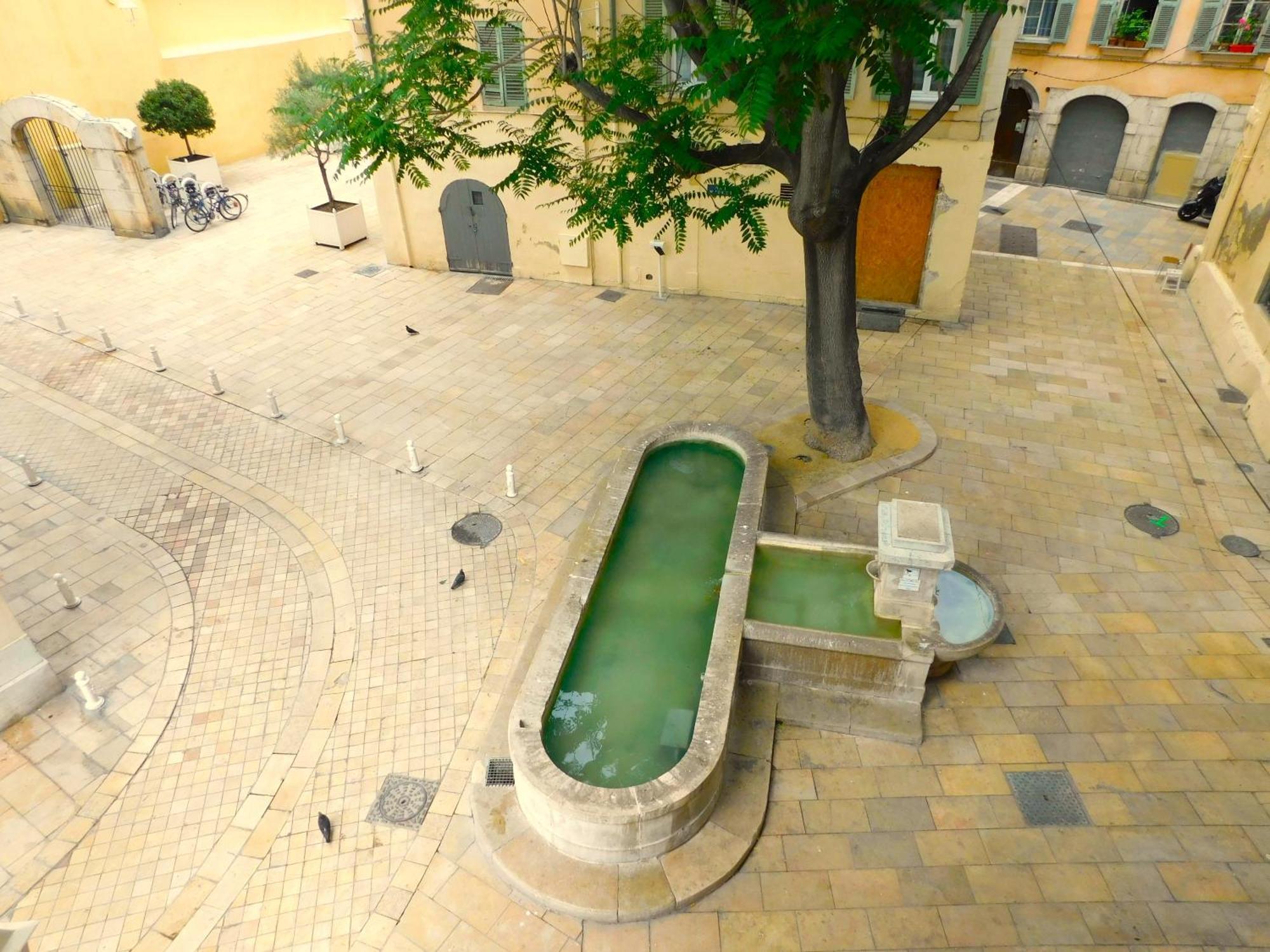 #2 Studio # Place Charmante Toulon Extérieur photo