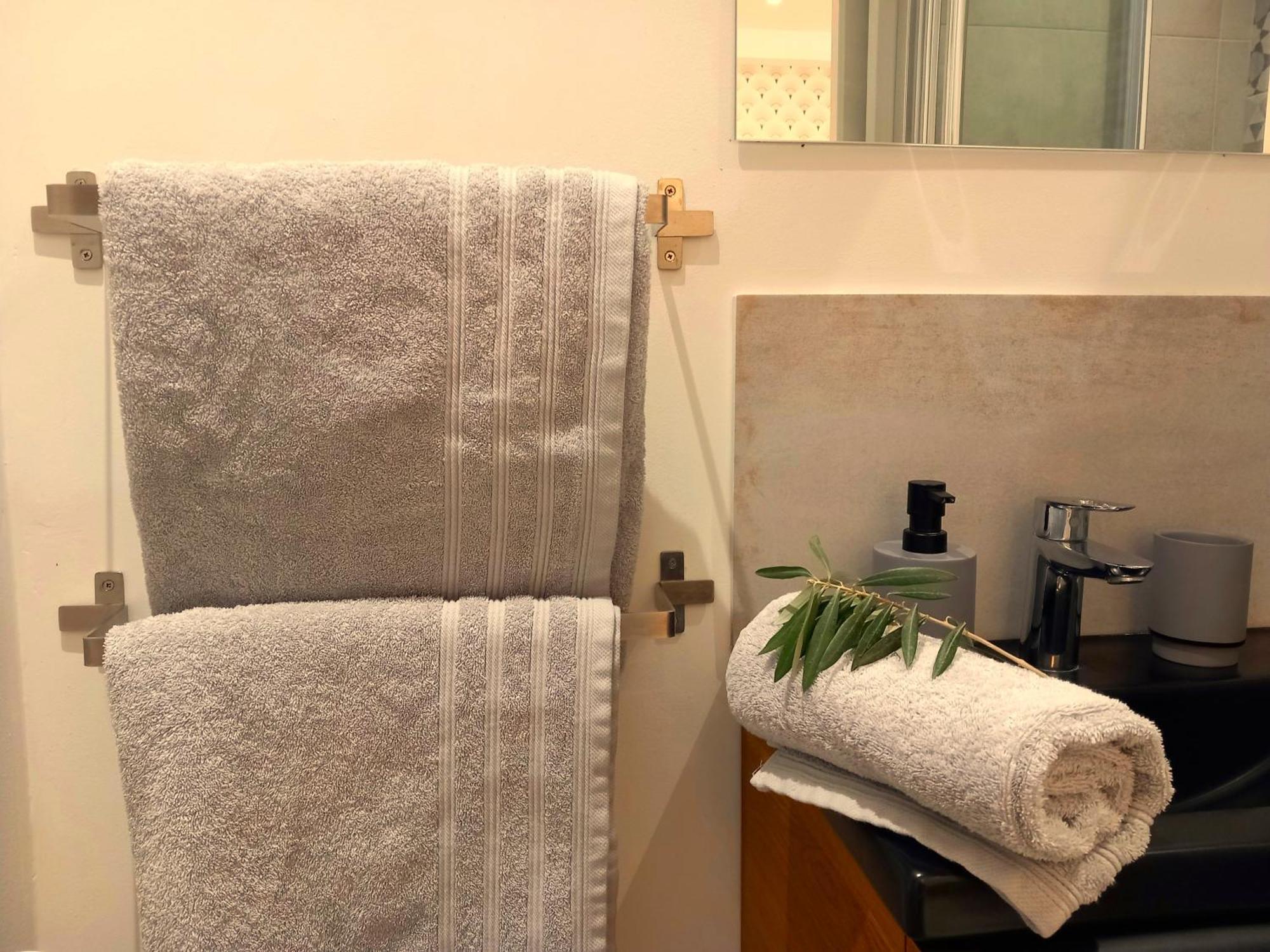 #2 Studio # Place Charmante Toulon Extérieur photo
